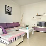 Happy Eri Διαμέρισμα