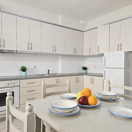 Happy Eri * Sarandë