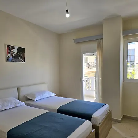 Happy Eri * Sarandë