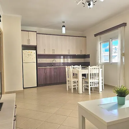 Happy Eri * Sarandë