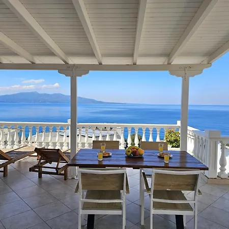 Happy Eri Appartement Sarandë