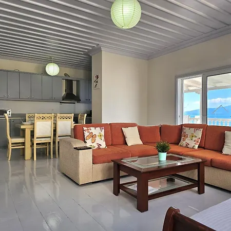 アパート Happy Eri *