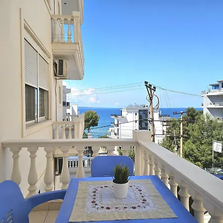 Happy Eri * Sarandë