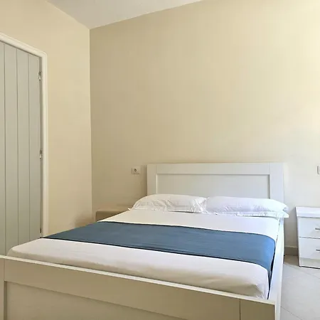 Appartement Happy Eri Sarandë