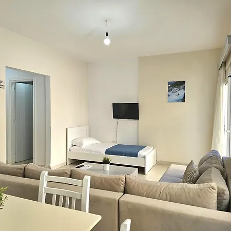 Happy Eri * Sarandë