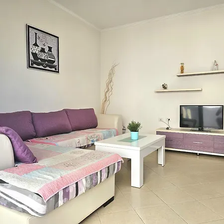 Happy Eri Appartement