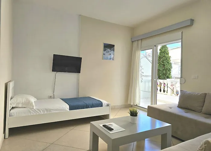Happy Eri Apartment *